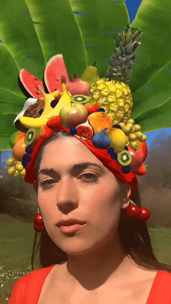 Carmen Miranda headdress instagram filter